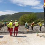 Radulović obišao radove na bulevaru Jaz-Tivat: Naredne sedmice biće asfaltirana još jedna dionica