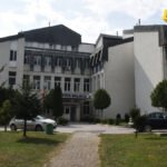 B. Polje: Brutalan napad na medicinskog tehničara, uprava bolnice traži hitnu reakciju