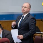 Milović: Vlada ponovo zavukla ruku u džepove građana, akcize rastu, podrška nestaje