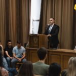 Šćepanović studentima Pravnog fakulteta: Mladi pravnici ključ borbe protiv organizovanog kriminala