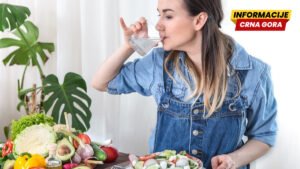 Treba li piti vodu uz obrok?