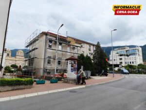 Tivat: Realizuje se projekat sanacije dijela krova i fasade na…