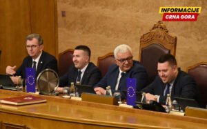 Obezbijedili platu za Rosandić: Vlada usvojila informaciju o preusmjeravanju sredstava Skupštini