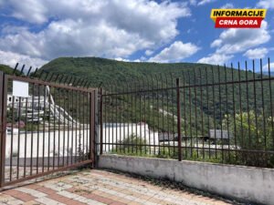 Akva-park propada, vlasnici nekadašnje vodene atrakcije kažu da ih Opština ignoriše