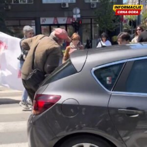 Studenti u blokadi: Ispred Pravnog fakulteta u Beogradu, muškarac udario studenta, pa autom čovjeka od 90 godina