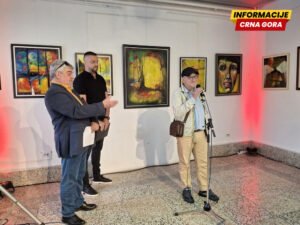 Kolašinski umjetnik Darko Drljević prikazao slike u svojoj izložbi