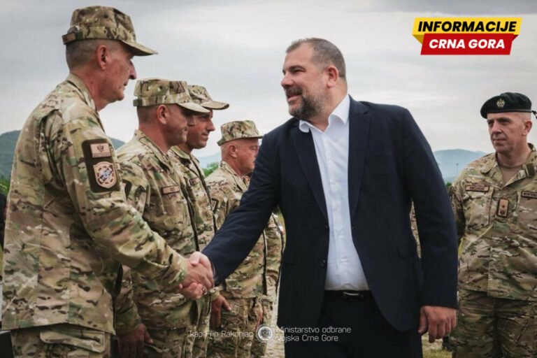 Krapović: Započeta kampanja "Vojska na vašem pragu", građani će moći direktno da prijavljuju probleme