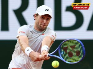 Rud sanja titulu na Rolan Garosu: Novak i Janik su bili veliki favoriti, sada je sve otvoreno