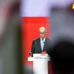 Zvižduci za kancelara: Merc ne odustaje od penzione reforme