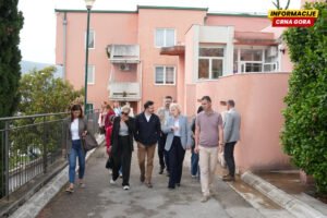 Humanitarna akcija Sindikata Skupštine Crne Gore za djecu JU Dječiji dom „Mladost“