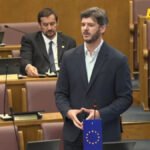 Čarapić: Crnogorci ne ljube lance i oduprite se Đukanoviću