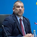 “Ne pada mi na pamet da se odazivam pozivu neozbiljnih pojedinaca kojima je mjesto na ulici a ne u Skupštini”