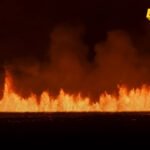 Planinari su stradali prilikom erupcije vulkana Dukono u Indoneziji