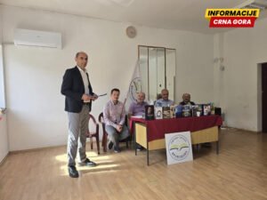 Nesebično posvećen studentima i Crnoj Gori