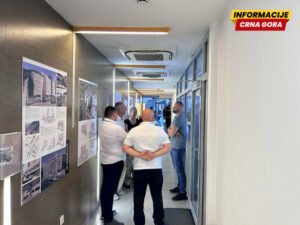 Obezbjeđenje reagovalo: Mještaninu Svetog Stefana nije dozvoljeno da prisustvuje sjednici