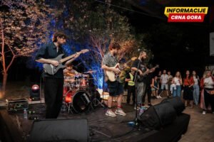 Tribute bend Stereo Deficit nastupio u Banji