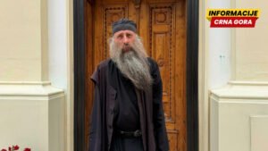 Manastir u pančevačkoj rafineriji: 'Do ograde jedan svet, iza ograde drugi'
