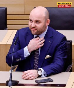 Zvaničnik njemačke krajnje desničarske stranke AfD se sastao se sa savjetnikom Vladimira Putina i šefom Gazproma