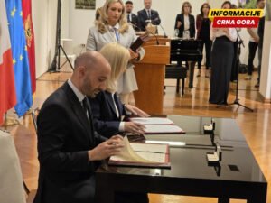 Predstavnici Crne Gore i Francuske potpisali više ugovora i memoranduma