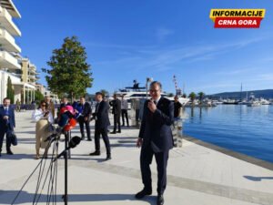 Vučić rekao da neće podnijeti ostavku ako Crna Gora prije Srbije uđe u EU: Nije mi presudna EU za kvalitet života