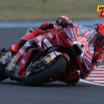Mark Markes u klubu 100