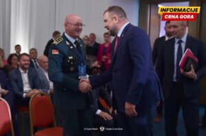 Krapović nije diskriminisao Lazarevića: Osnovni sud u Podgorici presudio prvostepeno