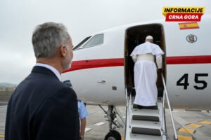 Pokvario se avion koji je papu trebalo da preveze u Rim, kralj Španije mu dao svoj