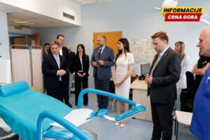 Klinički centar dobio ginekološku preglednu stolicu prilagođenu ženama sa invaliditetom
