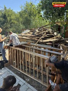 Drama na Bojani: Vlasnici se zaključali u kućice, jedan prijetio da će se zapaliti