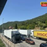 Kamioni na Božaju proveli 17 sati