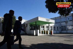 Smiju li škole i bolnice na pauzu petkom?