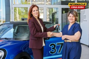 Uručeni ključevi dobitnici automobila u nagradnoj igri VRH kartice