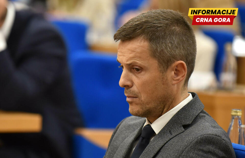Mujović ne može u veće poslove bez Skupštine: Ko upravlja Podgoricom - gradonačelnik ili većina koja je izabrala Perića