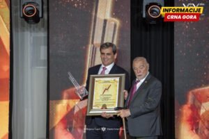 Ibrahimoviću u Sarajevu uručeno priznanje Evropski ministar godine