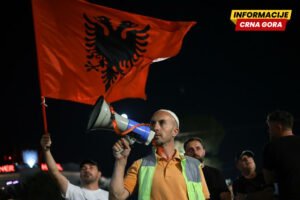 Lica „Flamingo revolucije”: Umjetnica, turistički vodič i „majka protesta”