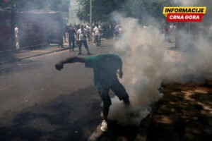 Sukobi policije i demonstranata u Tirani