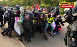 Njemačka: Krajnje desničarska AfD potvrdila svoje lidere, neki demonstranti se sukobili s policijom