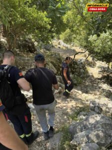 MUP: Na nepristupačnom terenu u Kotoru spašen britanski državljanin, porodica iz Izraela spašena kod Savinog kuka