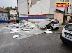 Nevrijeme pogodilo Pljevlja: Obrušila se fasada, ulice zatrpane šutom, grad razbijao vozila