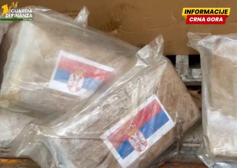 U Italiji zaplijenjeno oko 800 kilograma kokaina, na velikom broju paketa zastava Srbije