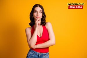 Povratak topa iz 2000-ih: Kako halter majica ponovo izgleda moderno