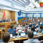 A da zaokruže na pedeset ministara, pa da počinemo…