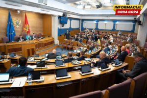 Rekonstruisana Vlada: Borovinić Bojović izabrana za potpredsjednicu, Zečević, Vučurović i Jojić za ministre