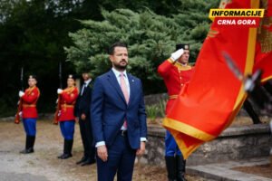 Milatović položio vijenac: "Nasljeđe Martinićke bitke obavezuje da odgovorno čuvamo državu"