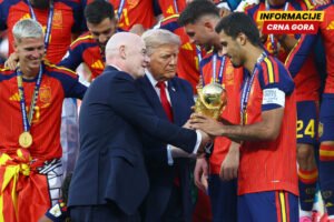 Infantino poručio kritičarima: Molite se ili gledajte utakmicu, umjesto što sijete mržnju