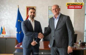 Radulović predao dužnost Zečeviću: "Vjerujem da će se započeti projekti nastaviti istim intenzitetom"