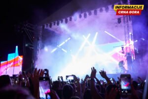 Elektronska muzika sve popularnija u SAD-u, pop i dalje vlada svijetom