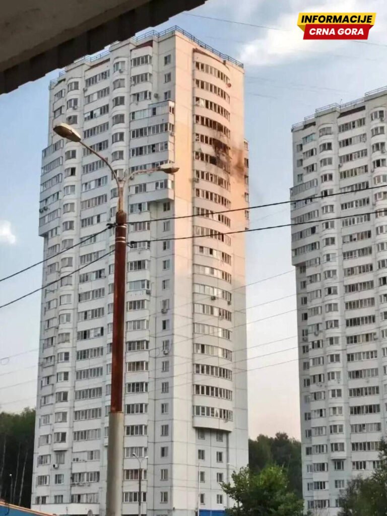 Stambena zgrada u Čehovu kod Moskve oštećena u napadu dronom