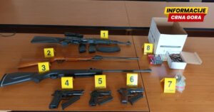 Oduzeti pištolji, puške, ručna šok bomba, više od 400 metaka: Uhapšene dvije osobe, jedna od njih je policajac
