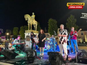 Džez na nikšićkom korzu oduševio i muzičare i publiku